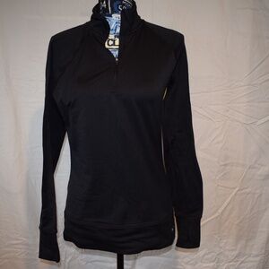 Fitted Under Armour 1/4 zip pullover Top